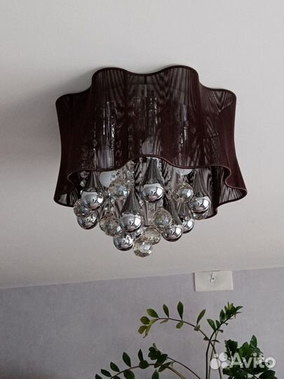 Продам комплект люстра и два бра