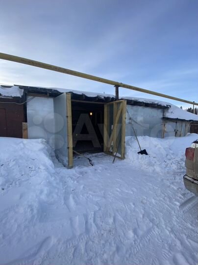 Гараж, > 30 м²