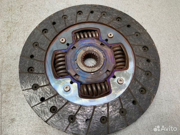 Корзина диск сцепления Mitsubishi Lancer 8 CB 1.3