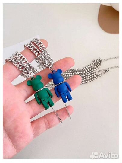 Bearbrick с цепочкой из титановой меди