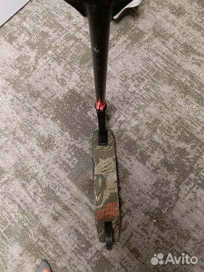 Трюковой самокат