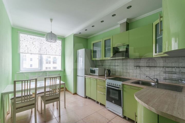 Комната 18 м² в 2-к., 12/30 эт.