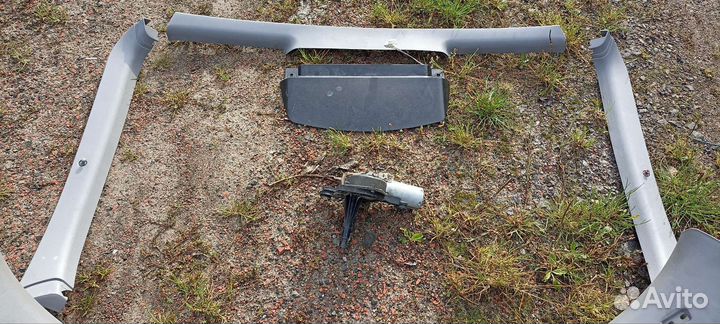 Обшивка крышки багажника Ниссан примьера п12