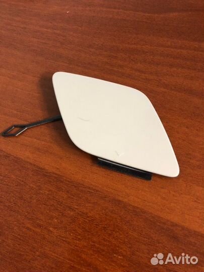 Заглушка буксировочного крюка передняя Bmw