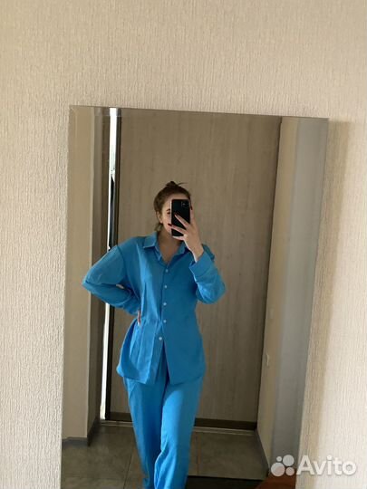 Костюм женский новый