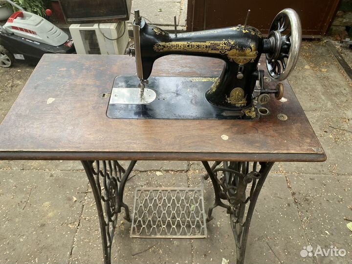 Швейная машинка зингер singer