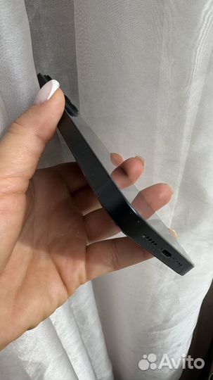 iPhone 14, 256 ГБ
