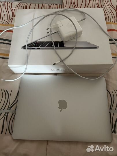 Apple MacBook Pro 13