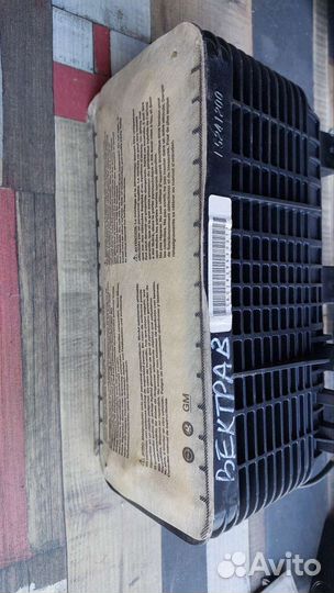 Подушка безопасности Opel Vectra B