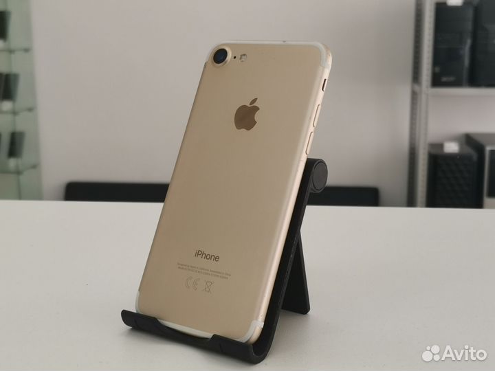 iPhone 7, 32 ГБ