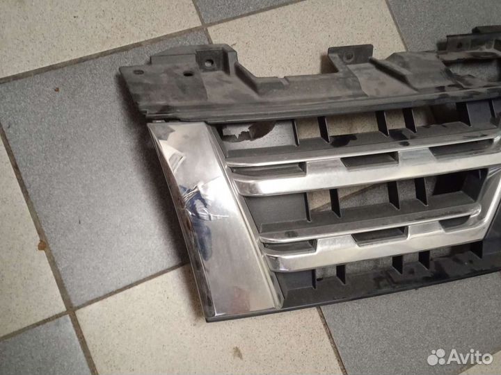 Решетка радиатора Mitsubishi Pajero (V90) ivрестал