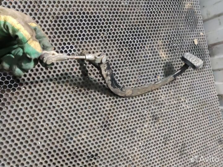 Педаль заднего тормоза днепр