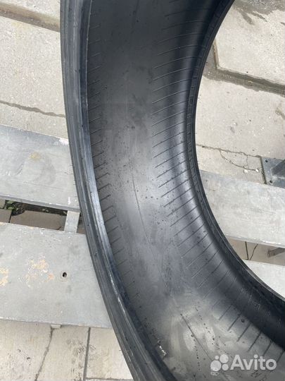 Nokian Tyres Hakkapeliitta 9 245/40 R18