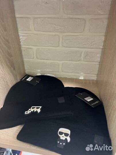 Karl lagerfeld шапка унисекс