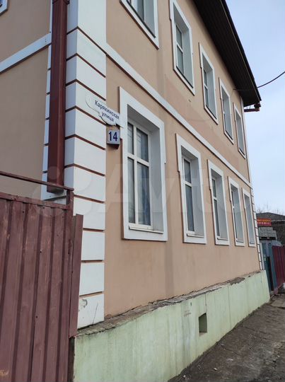 Дом 421 м² на участке 5,1 сот.