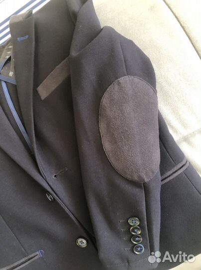 Пиджак для мальчика 128