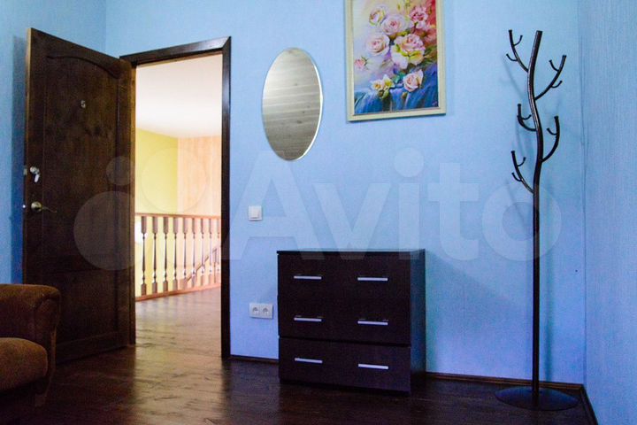 Коттедж 280 м² на участке 20 сот.