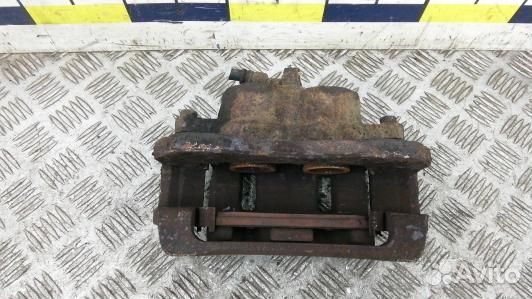 Суппорт тормозной передний левый KIA sorento 1 (1B