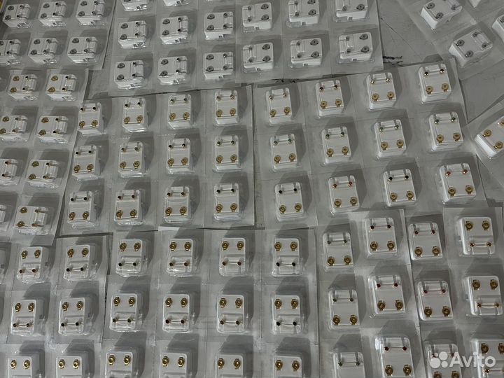 Серьги для прокалывания ушей