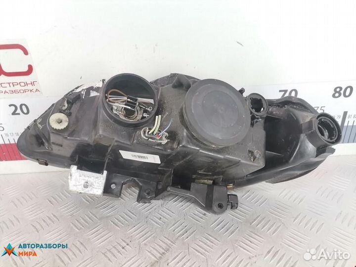 Фара правая Renault Laguna рест. 2000 7701047881