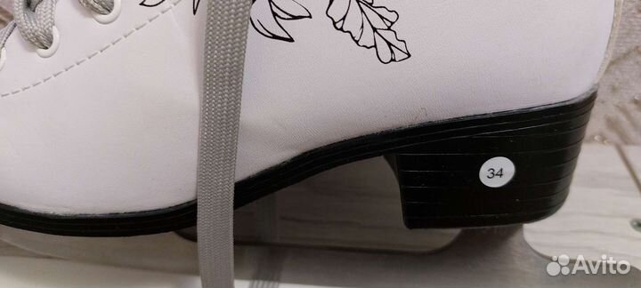 Коньки белые 34 размер sofia