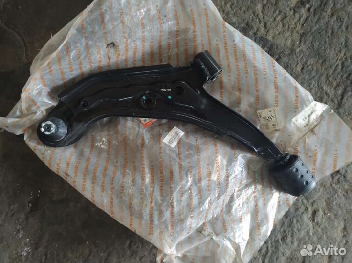 Рычаги Ниссан примера