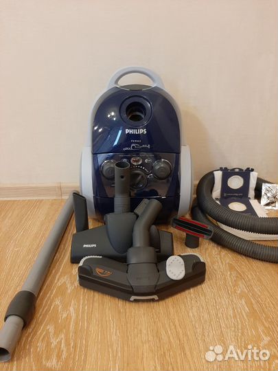 Пылесос Philips FC 9062