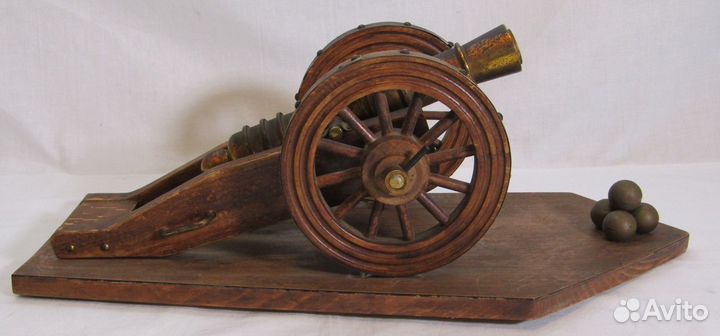 Пушка на подставке Дерево СССР №7595