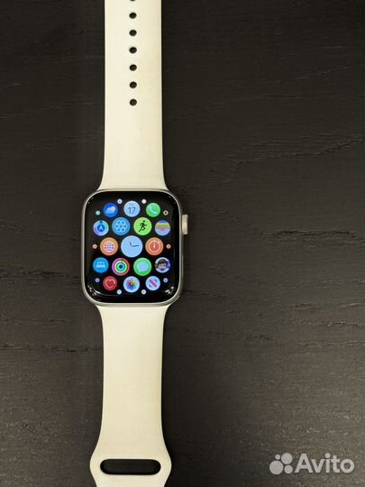 Часы Apple Watch SE 44mm Aluminum&Ceramic Case