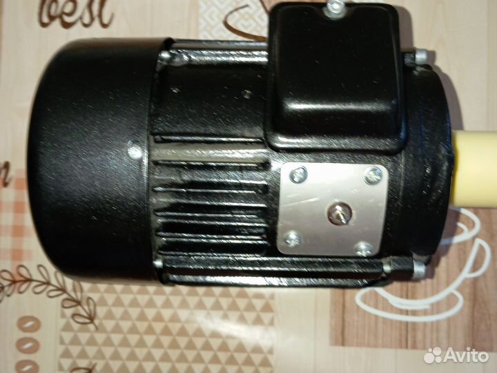 Два Электродвигателя