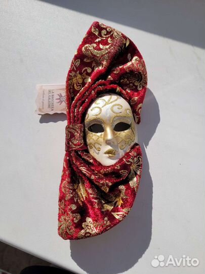 Венцианские маски 4 вида, сувенирные (не большие)