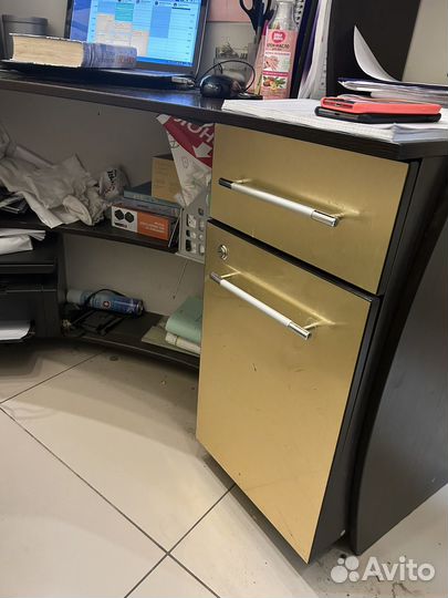 Стойка ресепшн бу