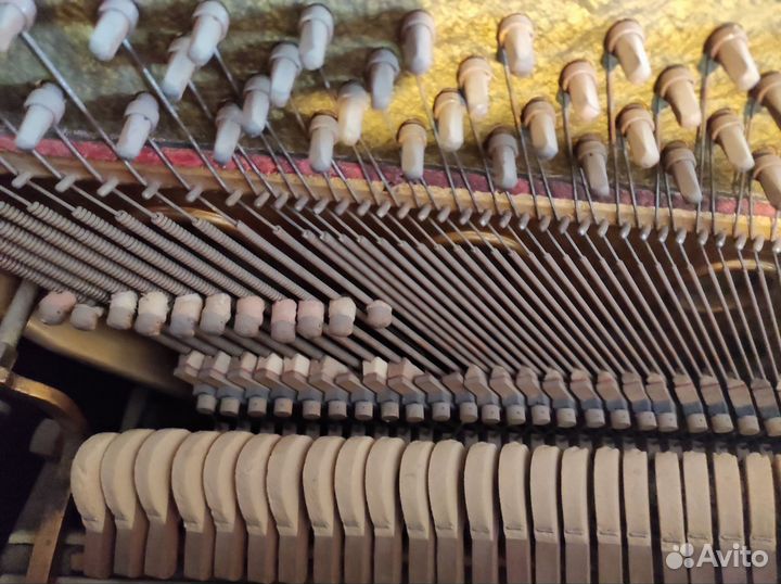 Антикварное пианино немецкое