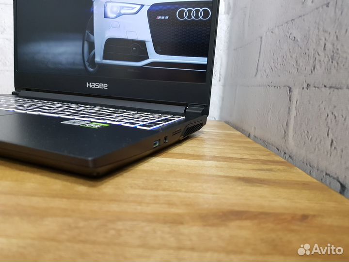 Ноутбук Hasee Z8 Core i5/16G/RTX3060/SSD+HDD