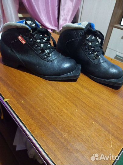 Лыжные ботинки 37 размер