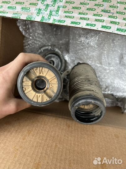 Амортизатор передний левый на bmw g30 4wd