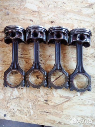 Поршневая группа коленчатого вала Volkswagen Golf