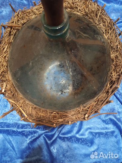 Бутыль СССР 30 литров. С корзиной