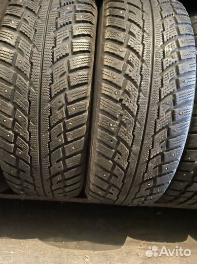 Kumho I'Zen RV Stud KC16 235/60 R18