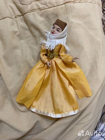 Кукла фарфоровая коллекционная