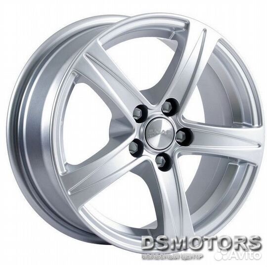 Диски Сакура 6.5/16 5x114.3 ET40 d67.1 селена