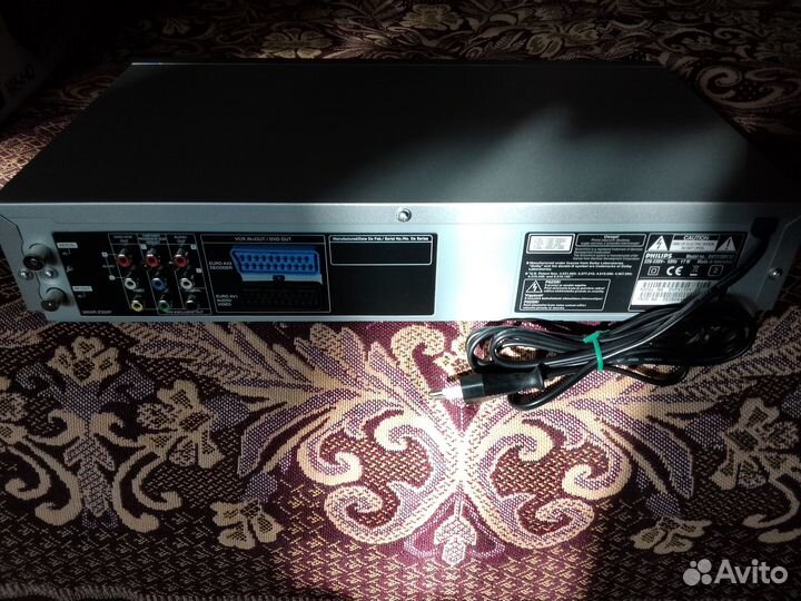 DVD/VHS плеер Philips