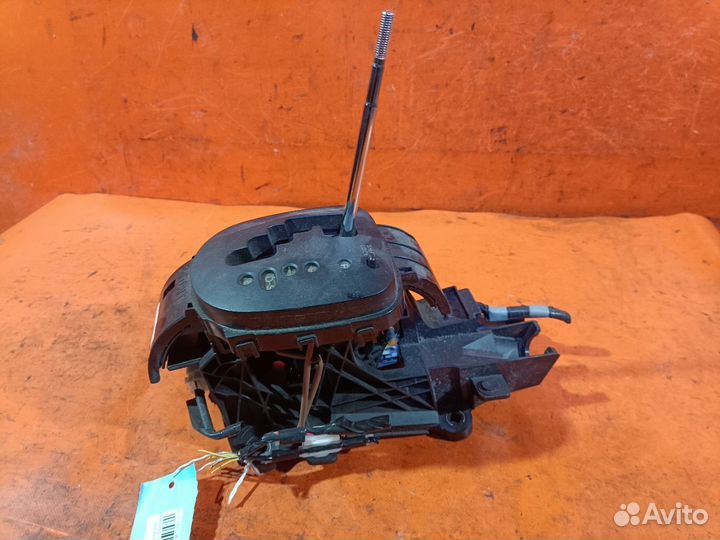 Ручка кпп Toyota Vitz KSP130