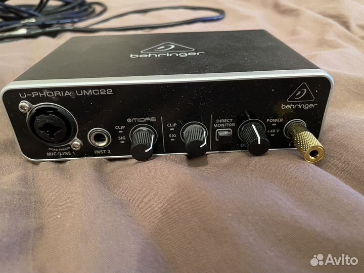 Микрофон студийный