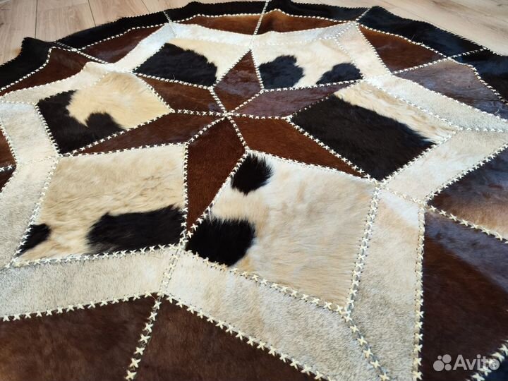 Ковер из шкуры верблюда и вола