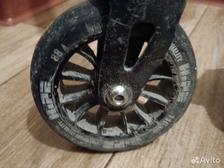 Трюковой самокат