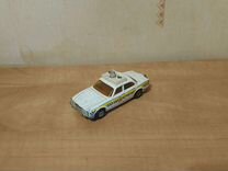 Модель авто полицейский ягуар Matchbox
