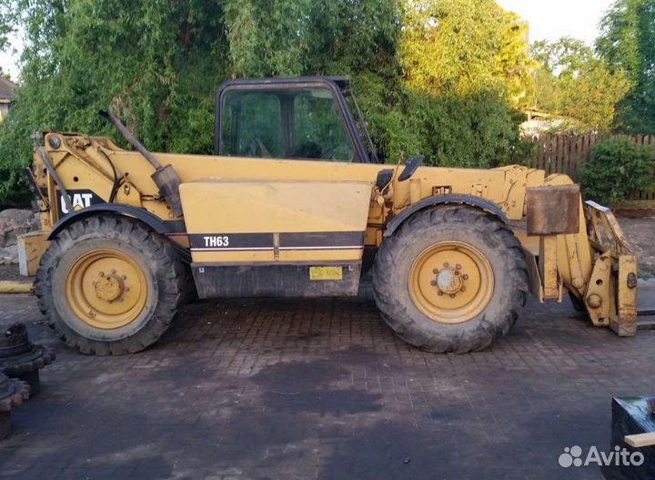 Погрузчик caterpillar TH 62 63 83 мост опора