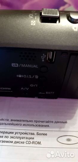 Видеокамера Panasonic HC-V210