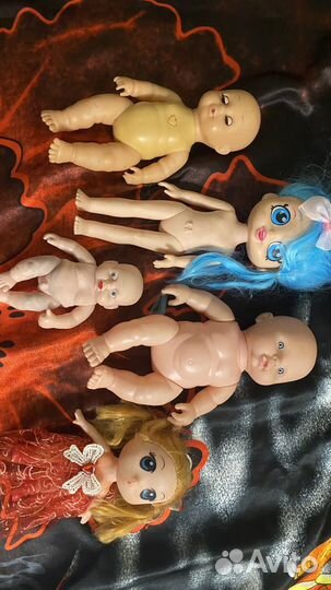 Пакетом куклы -пупсики